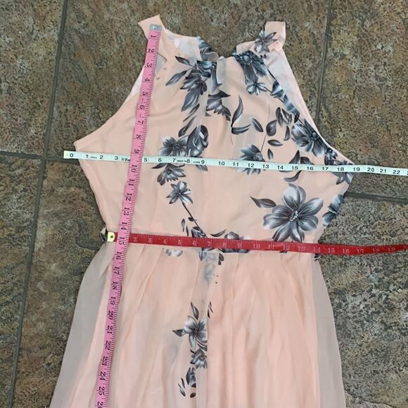 Fashion Mia Large Scoop Neck Short Sleeve Tie Back Peach Gray Floral Maxi Dress - Picture 13 of 14